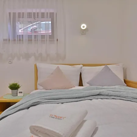 Sunset - La Mare - Goscinne Daire